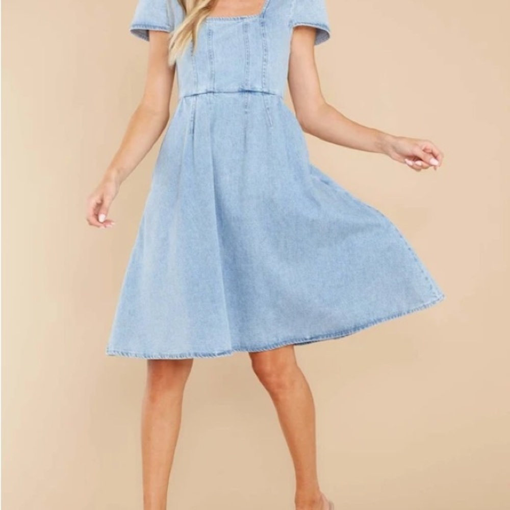 Molly Bracken Alice Light Wash Denim Dress - XS - Picture 2 of 6
